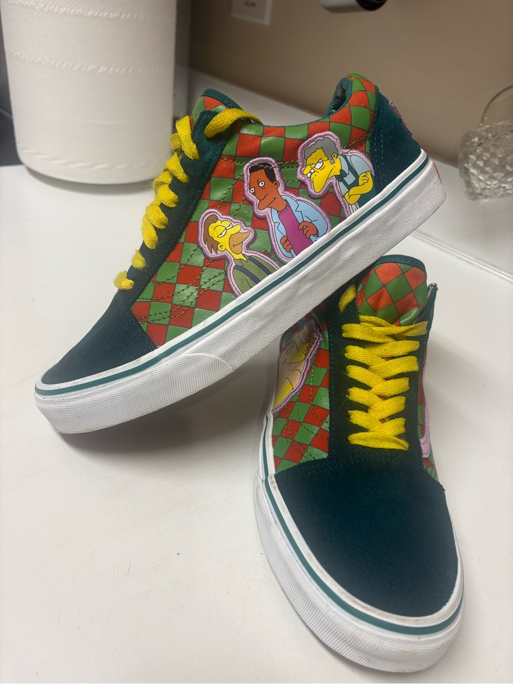 The Simpsons x Vans Old Skool "Moe's Tavern" Sneakers Men’s Sz 9 Women’s Sz 10.5